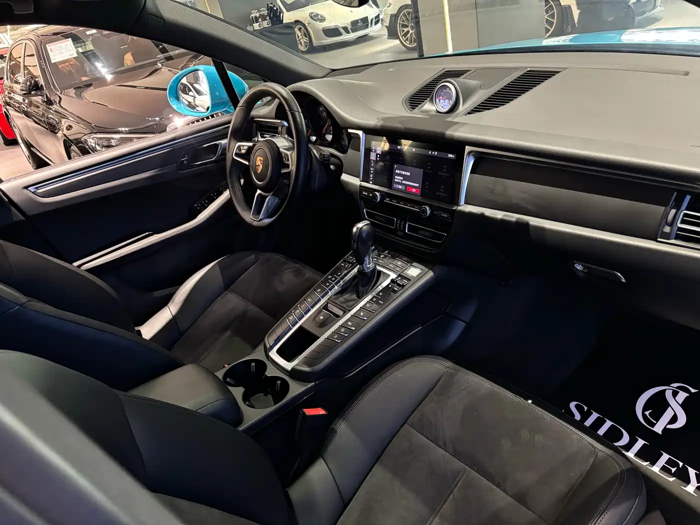 Porsche Macan 2018 Macan 2.0T фото 20