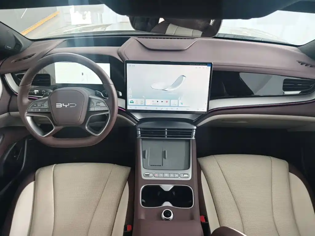 BYD Seal 07 DM-i 2025 2026 DM-i 1.5T 230km Flagship