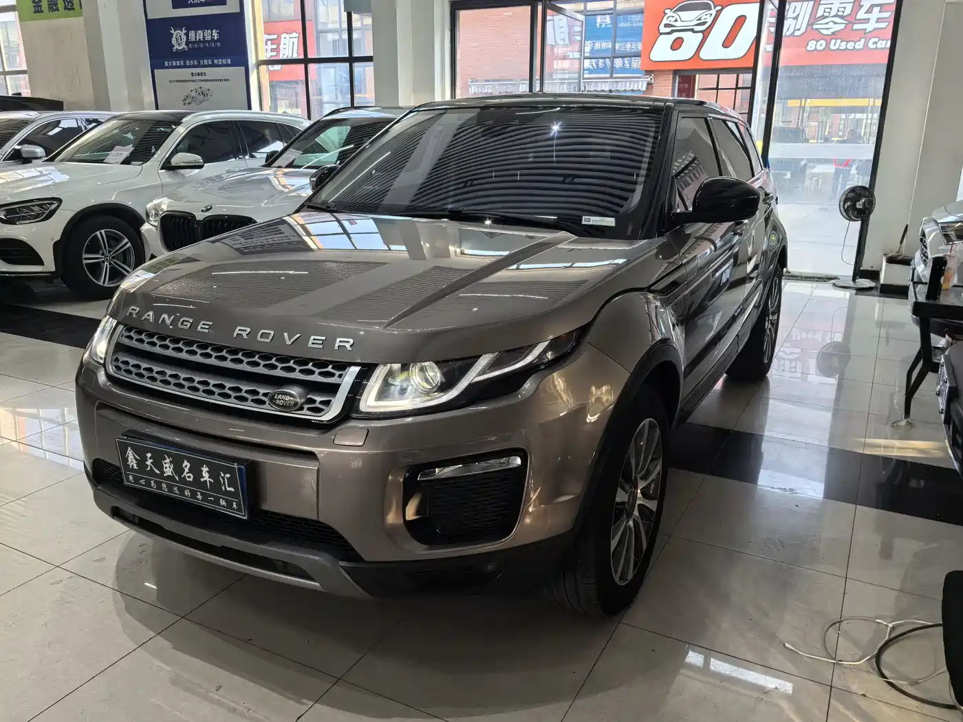 Land Rover Range Rover Evoque 2018 240PS SE Smart Edition фото 3