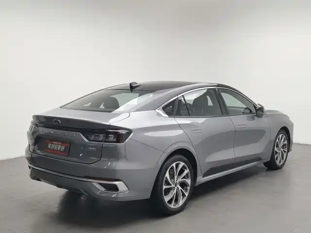Ford Mondeo 2022 Facelift EcoBoost 245 Premium — фото 2