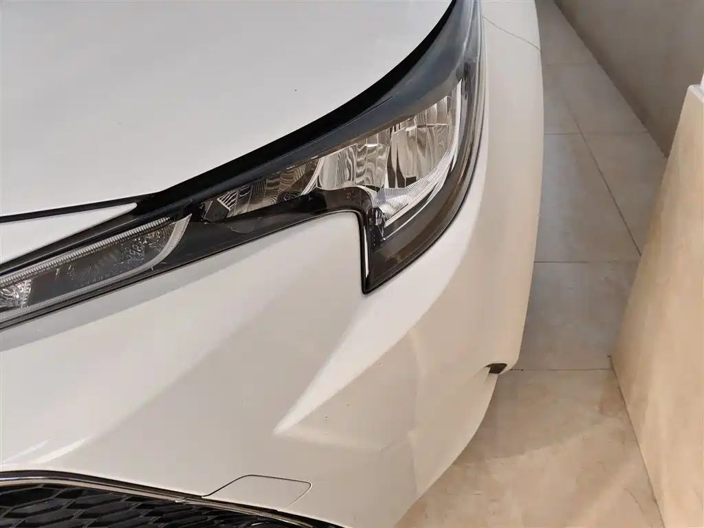 Toyota Levin 2022 Dual Engine 1.8H E-CVT Luxury Edition фото 15