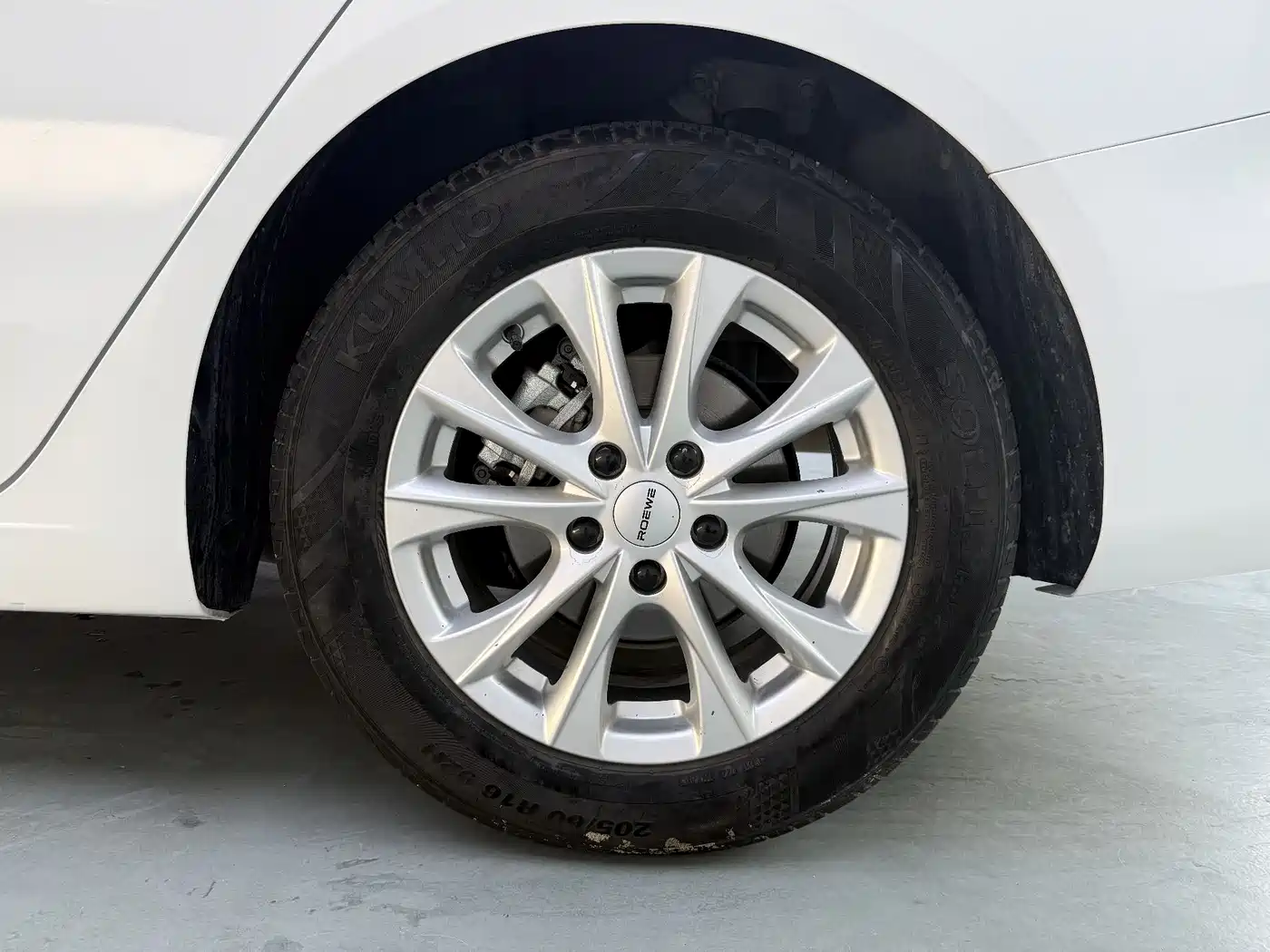Photo 17 - Roewe i5
