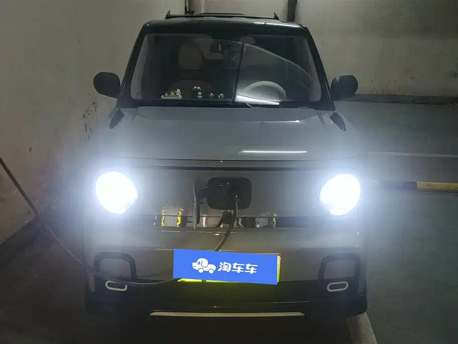 GEELY GALAXY PANDA