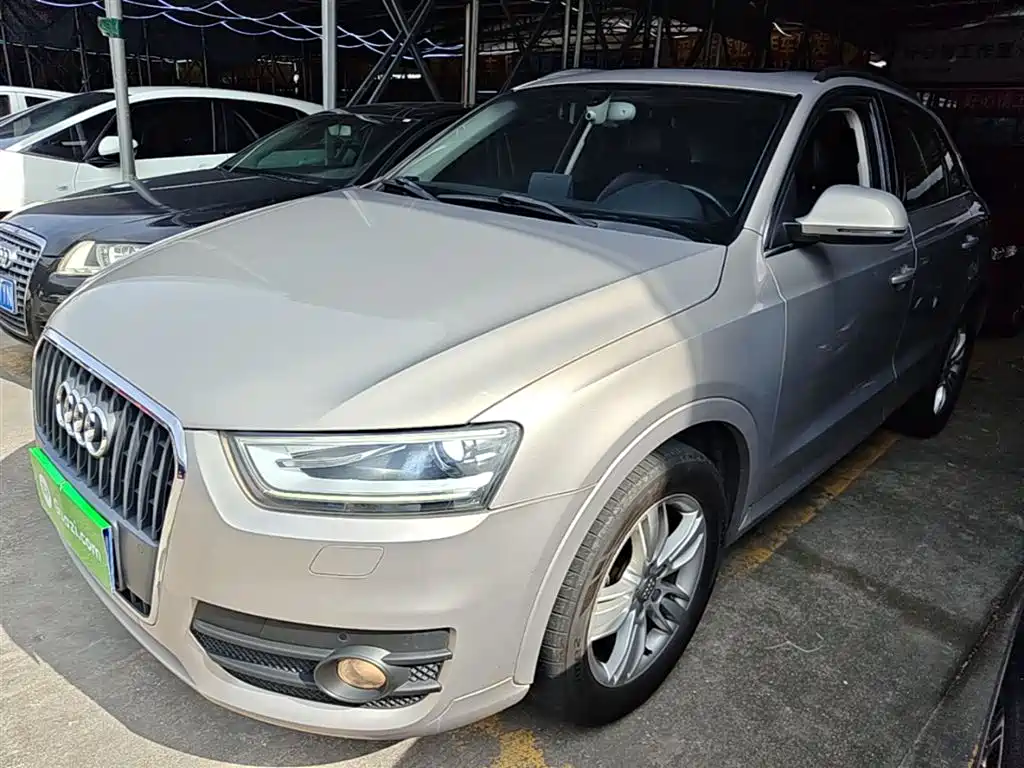 Audi Q3 2015 35 TFSI quattro Technology фото 2
