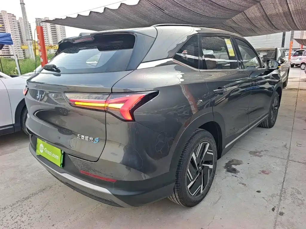 Wuling Motors Wuling Xingguang S 2026 2025 510km Flagship