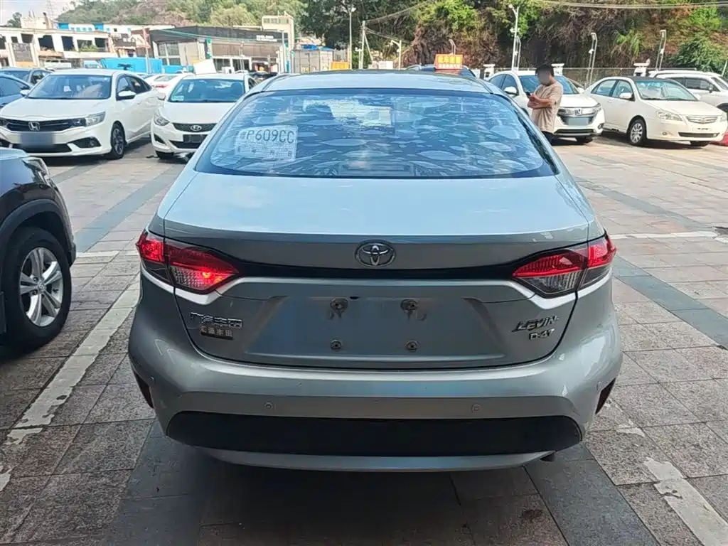 Toyota Levin 2021 185T CVT Luxury Edition фото 6