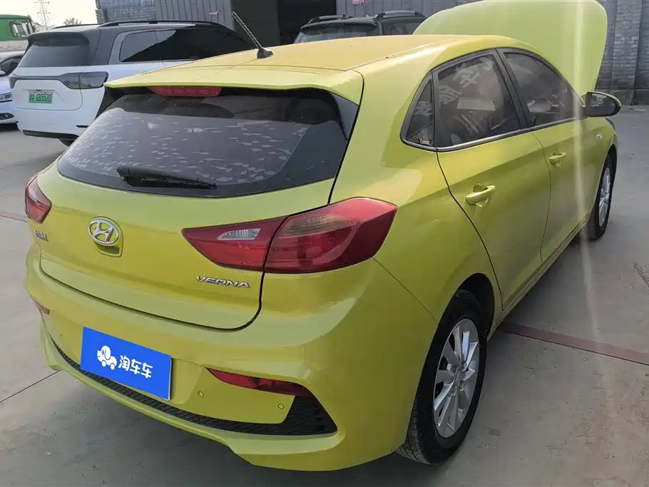 Hyundai Verna RV 2017 1.4L Automatic Cool Edition GLS China V фото 3