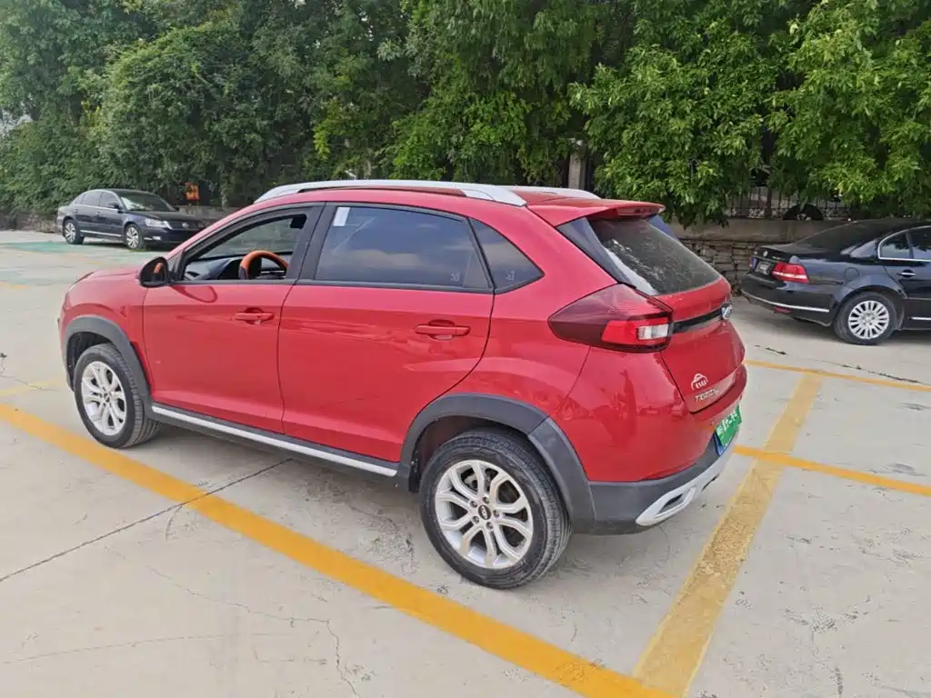 Chery Tiggo 3x 2021 2021 PLUS 1.5L CVT Refreshing Red Date Edition