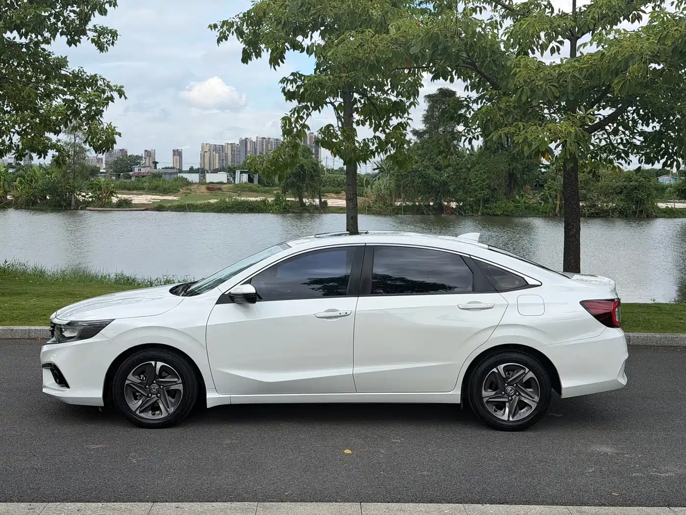 Honda ENVIX 2020 2019 180TURBO CVT Joy Edition China VI