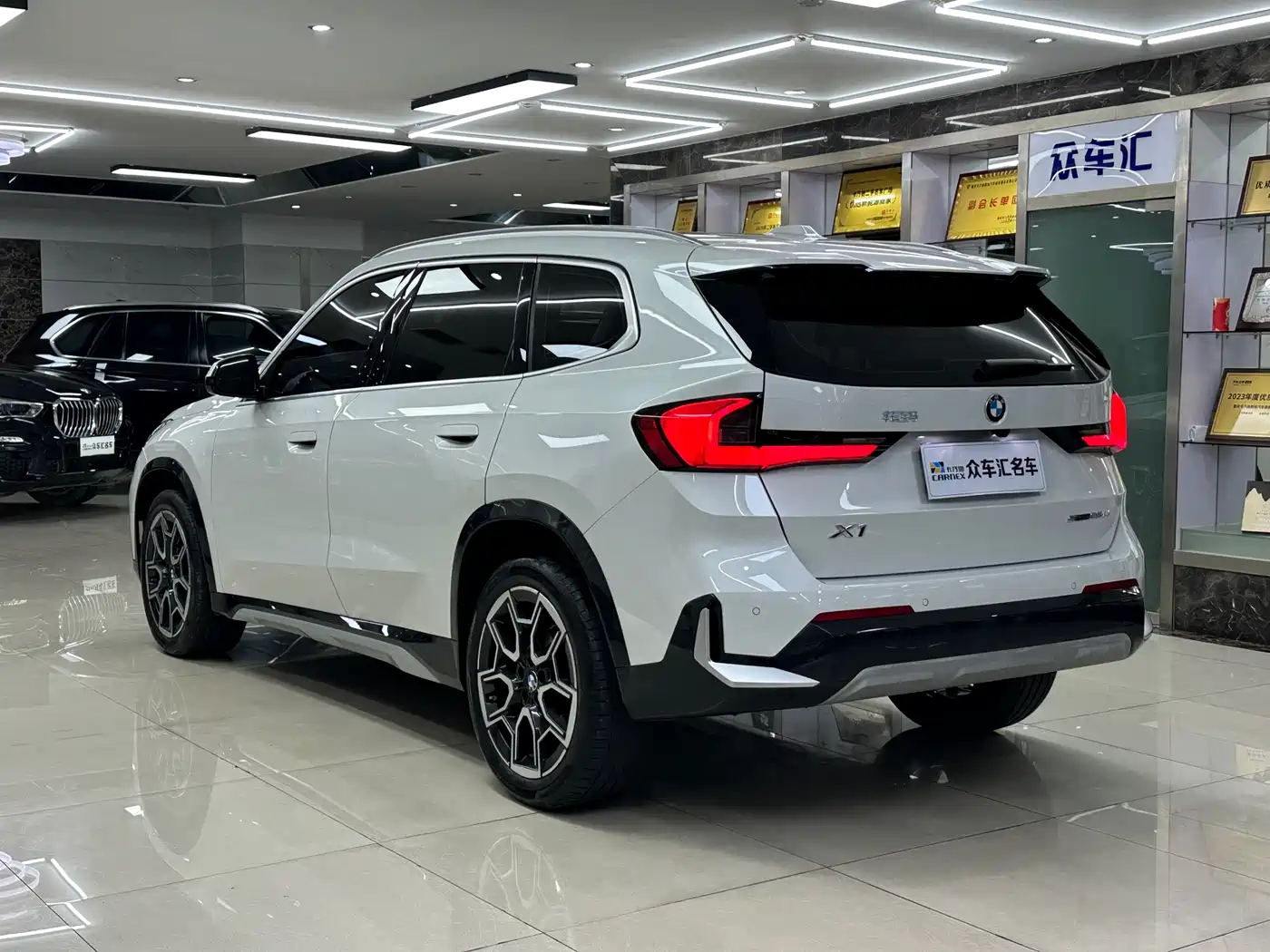 BMW X1 2024 sDrive25Li X Design Package фото 6