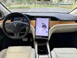 Фото 10 - Tesla Model X