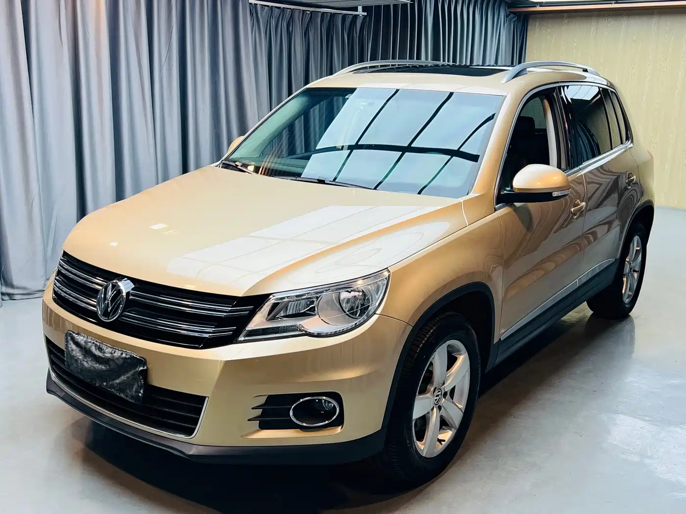 Volkswagen Tiguan 2012 2.0TSI Automatic 4WD Elite Edition