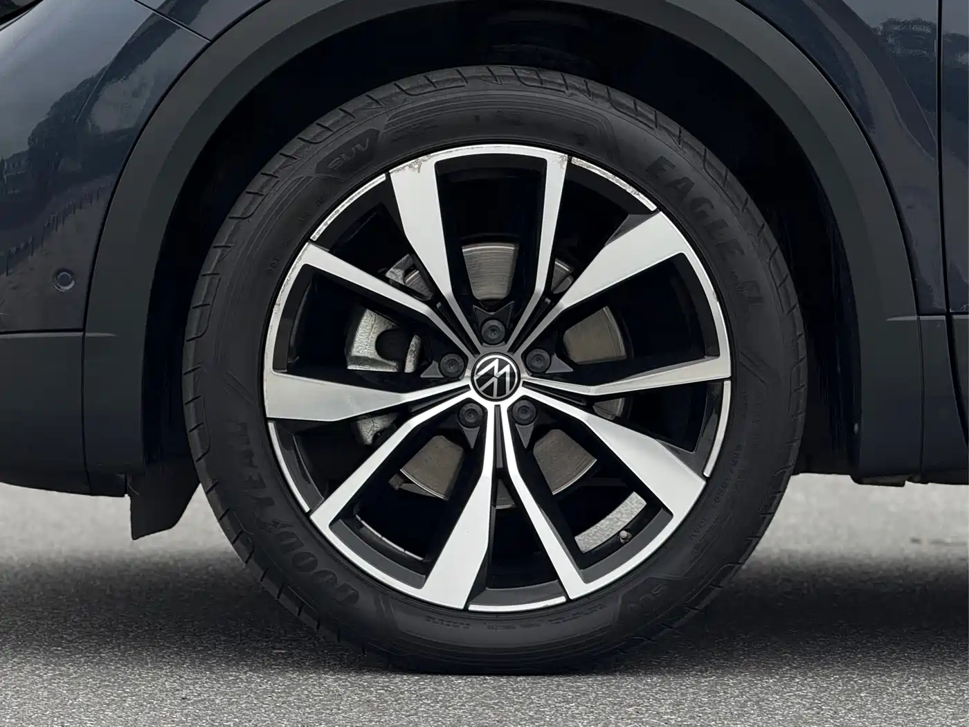 Volkswagen Talagon 2023 Facelift 530TSI 4WD Flagship Victory Pro Edition 6-Seater фото 28