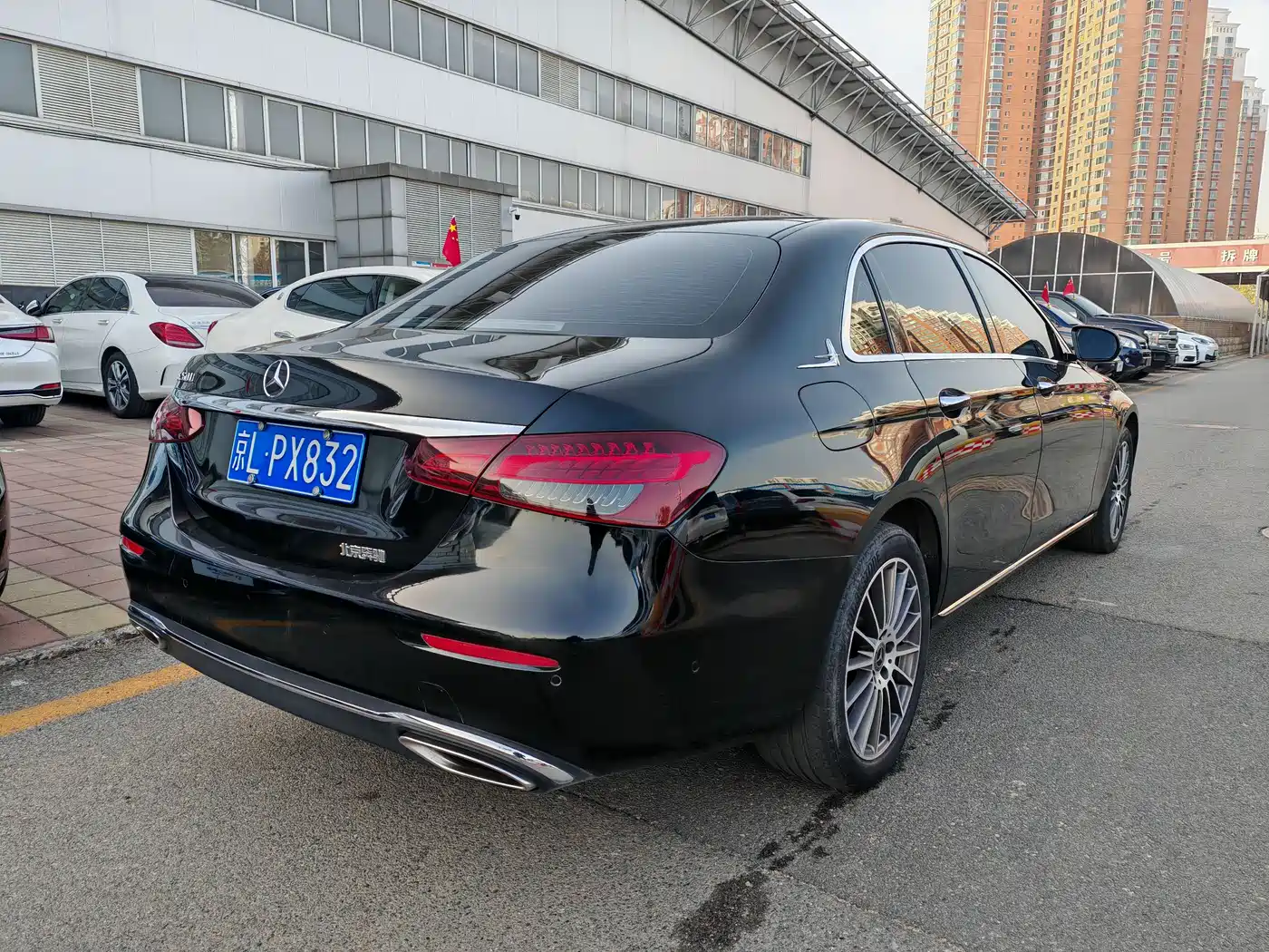 Mercedes-Benz E-Class 2023 E 260 L фото 8
