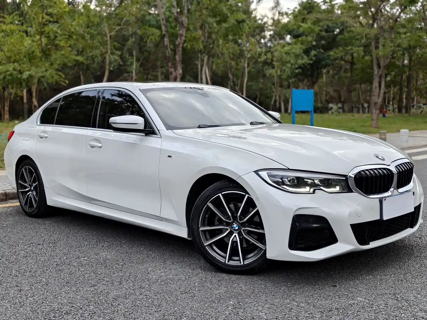 BMW 3 Series 2020 325Li M Sport Package фото 4