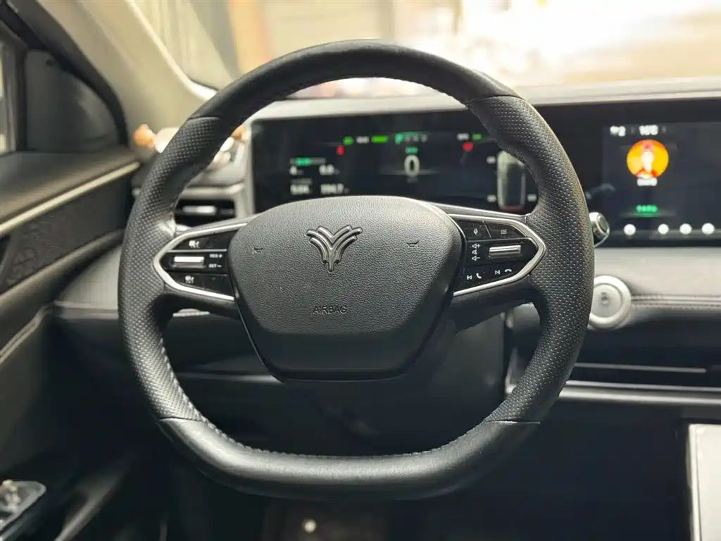 NEZHA AUTOMOBILE NEZHA U