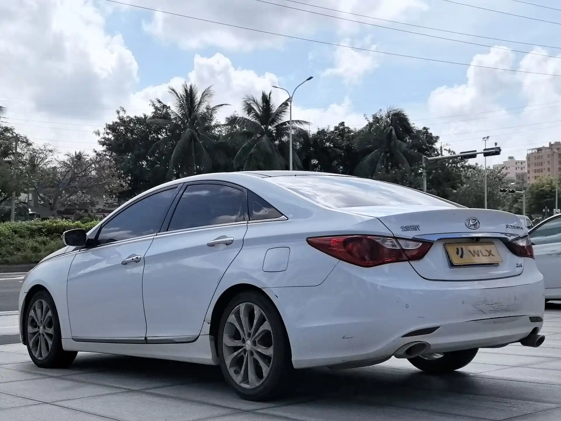 صورة 9 - Hyundai Sonata