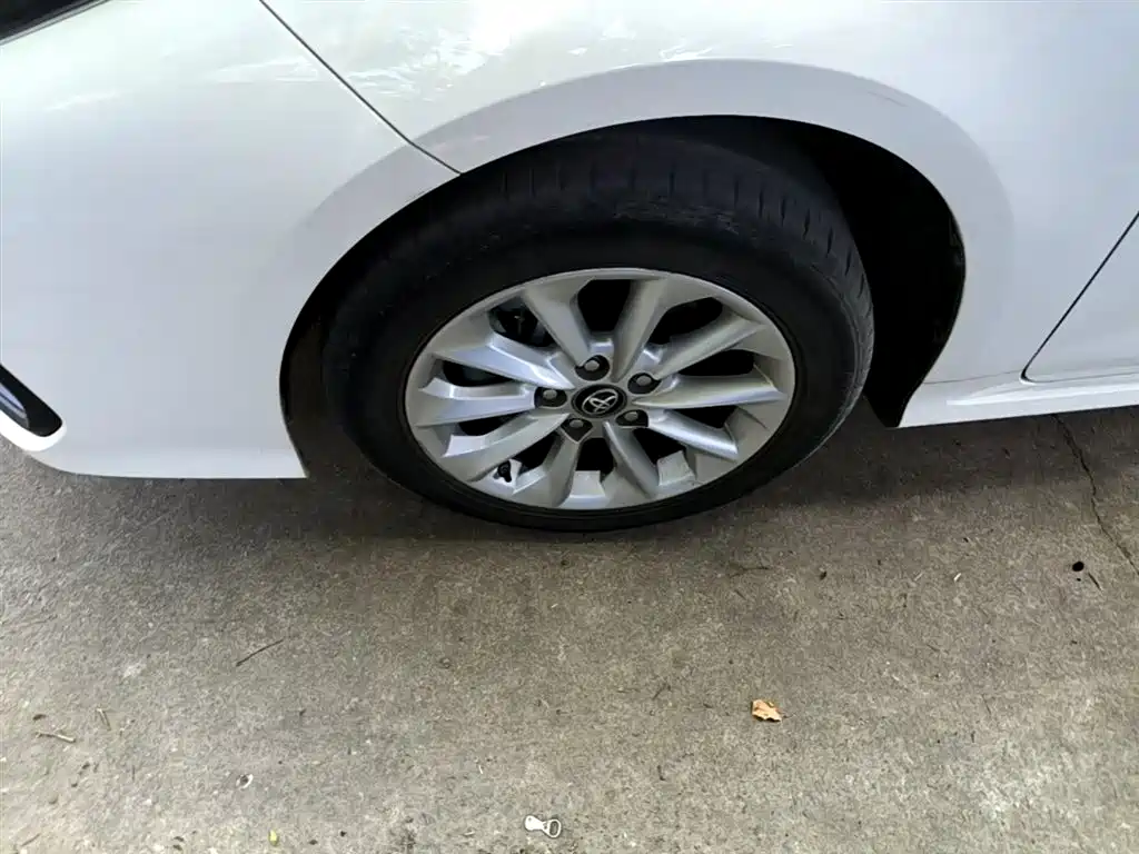 Toyota Corolla 2021 1.2T S-CVT Elite PLUS Edition фото 23