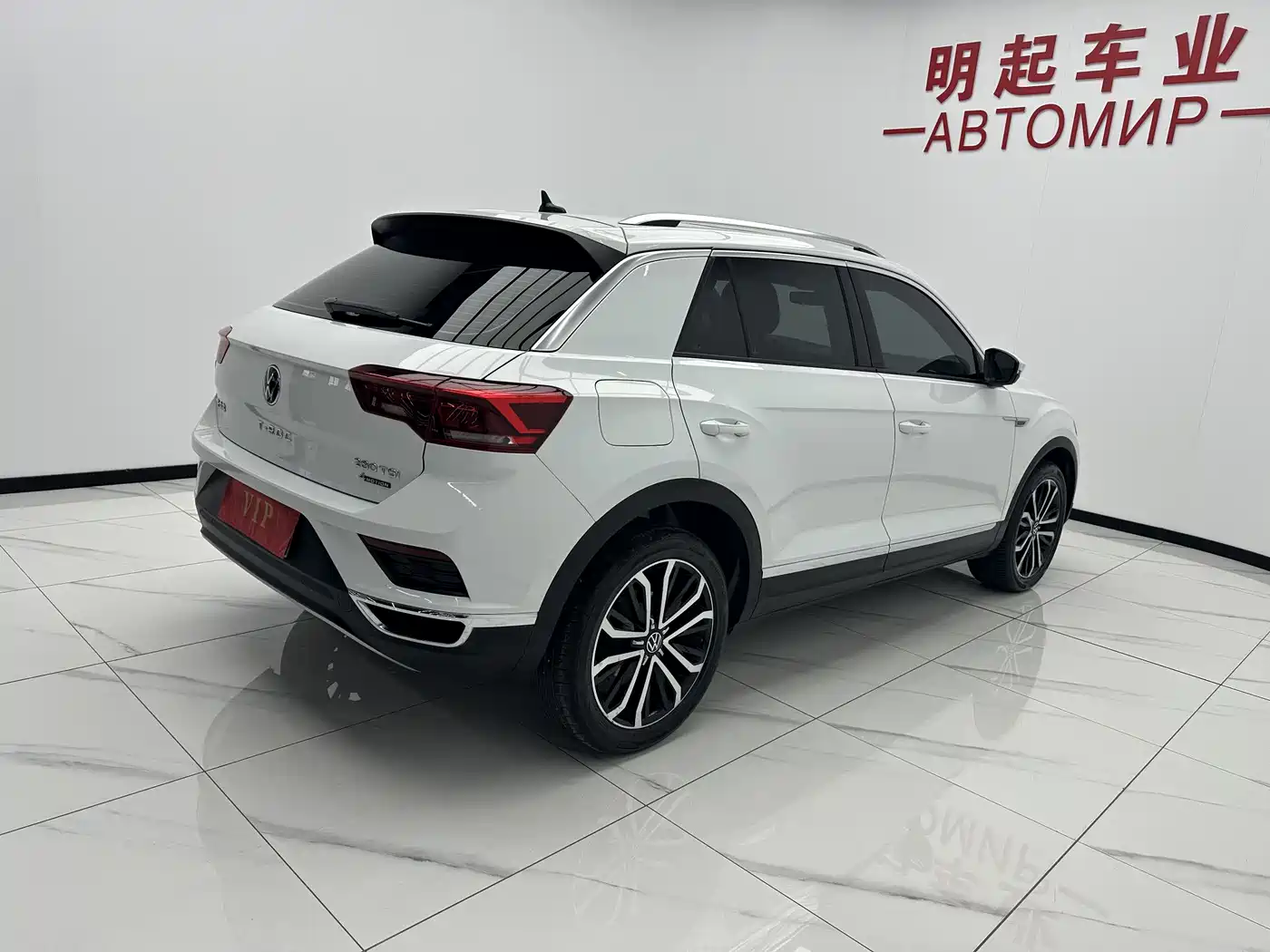 Volkswagen T-ROC 2021 280TSI DSG 4WD Luxury Connected фото 9