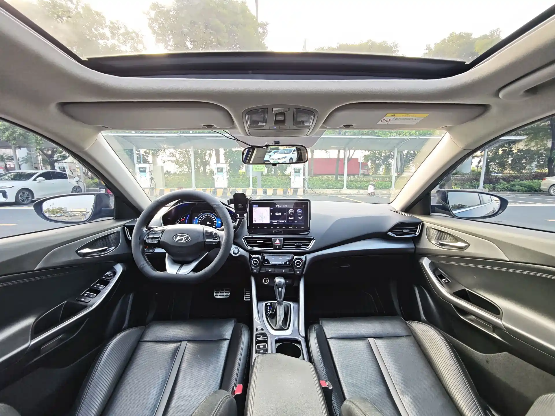 صورة 6 - Hyundai Lafesta