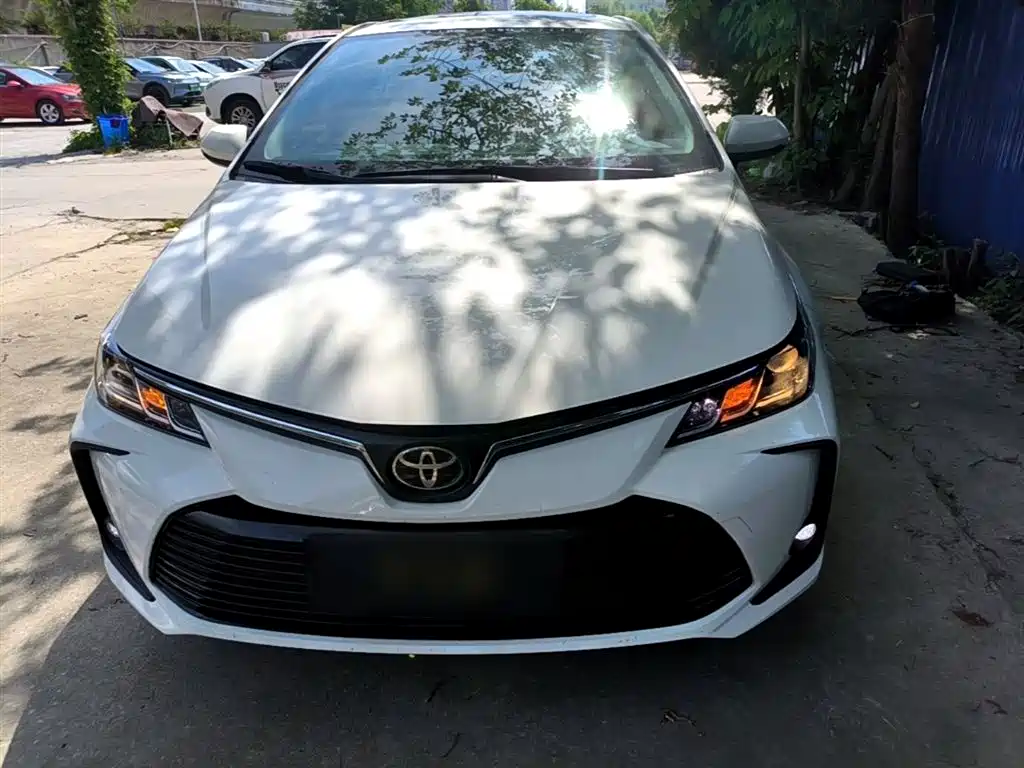 Toyota Corolla 2021 1.2T S-CVT Elite PLUS Edition фото 3