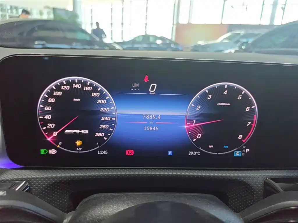 Mercedes-Benz A-Class AMG (Import) 2024 AMG A 35 4MATIC фото 18