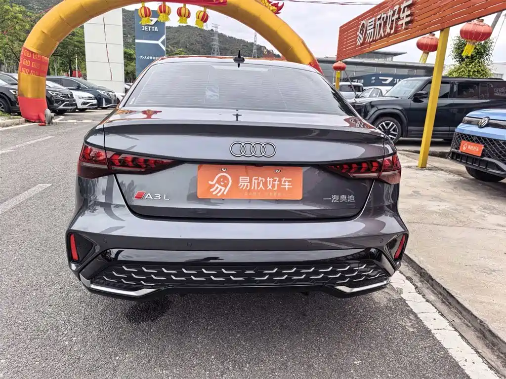 Audi A3 2025 A3L Limousine 35TFSI Flying Premium фото 8