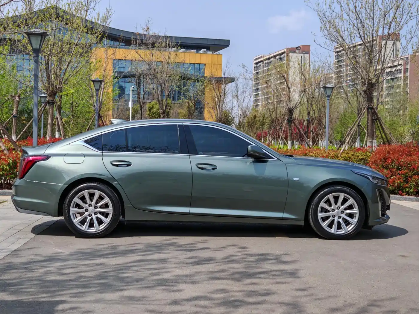 CADILLAC CT5