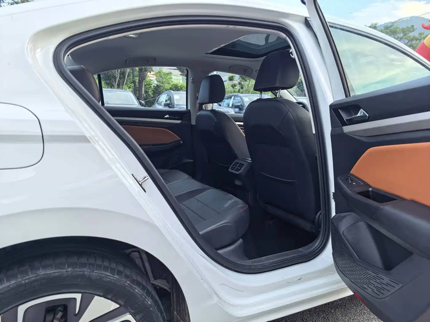 Volkswagen Bora 2023 200TSI DSG Yuexing PRO Edition фото 10