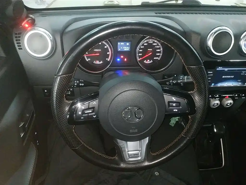 BAIC ORV Beijing Offroad BJ40 2016 Model 40L 2.3T Automatic 4WD Exclusive фото 11