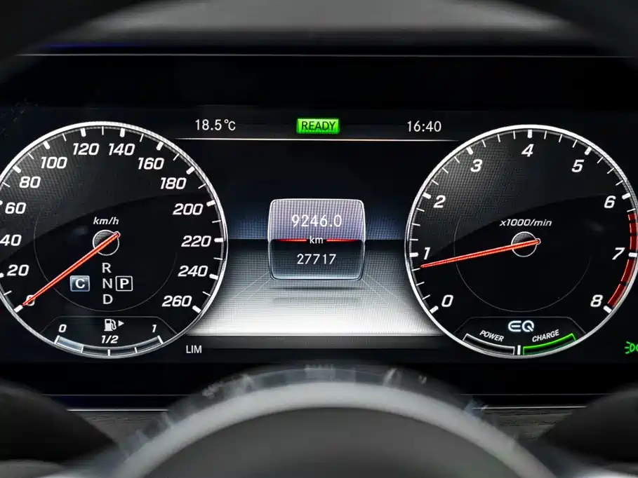 Mercedes-Benz E-Class 2020 E 260 L Sport 4MATIC фото 8