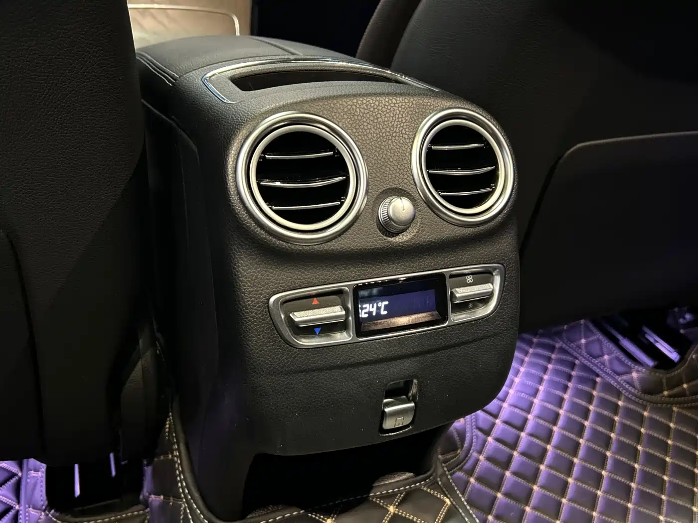 Mercedes-Benz GLC 2022 Facelift GLC 300 L 4MATIC Dynamic фото 17