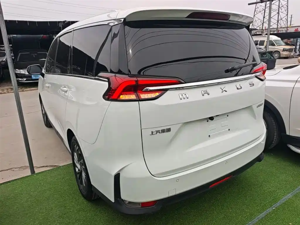 SAIC Maxus Maxus G50 2019 1.5T First Edition Automatic Luxury 6-Seater фото 5