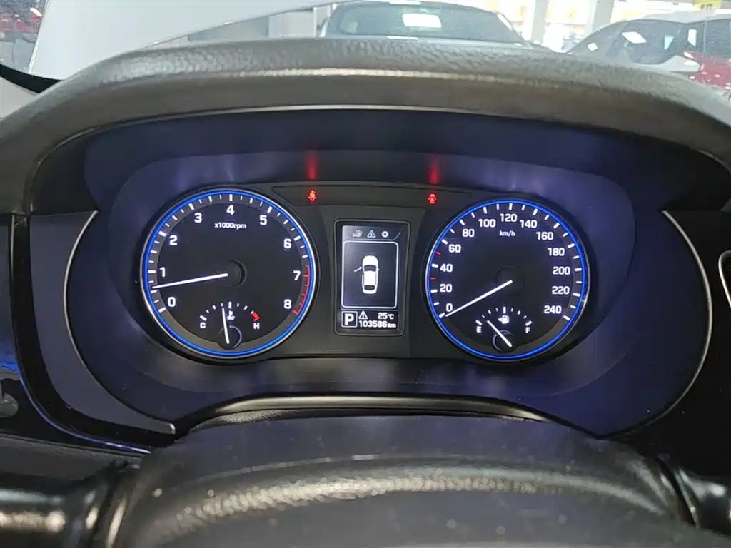 Hyundai Mistra 2014 1.8L Auto Smart GLS фото 12