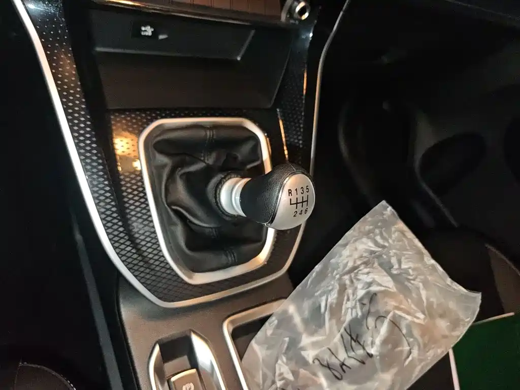 Haval M6 2024 2023 PLUS 1.5T Manual Luxury Smart Connect
