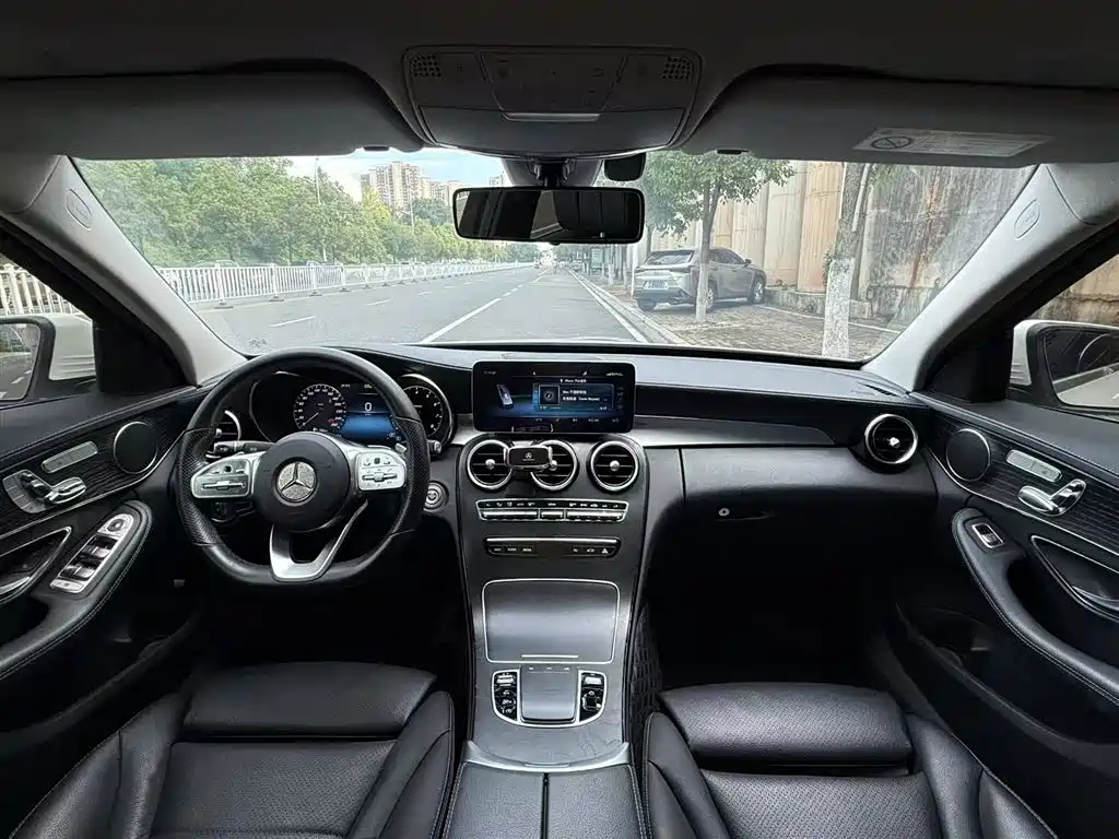 Mercedes-Benz C-Class 2020 Facelift C 260 L Sport фото 9