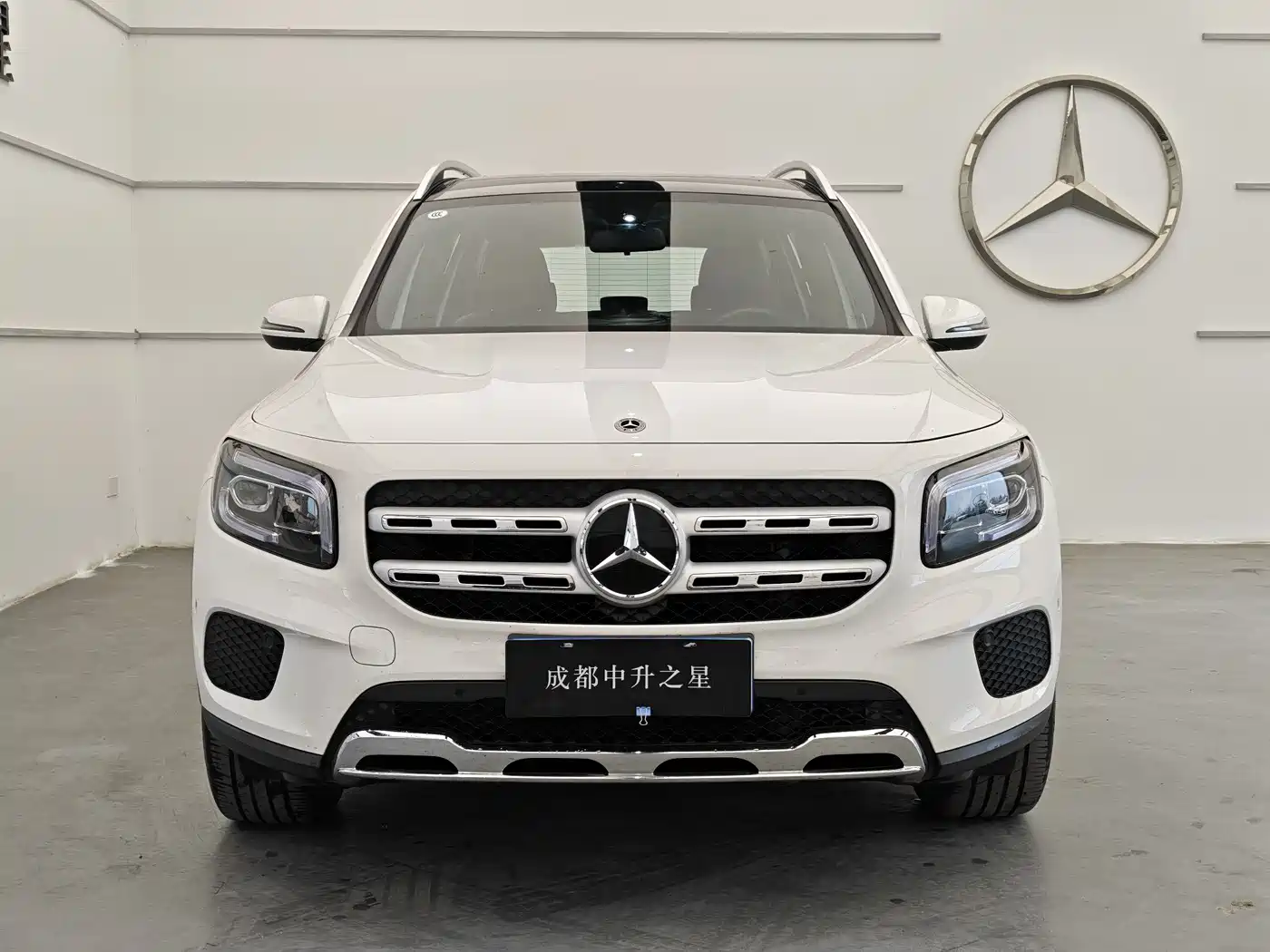 Mercedes-Benz GLB 2023 GLB 220 Dynamic фото 2