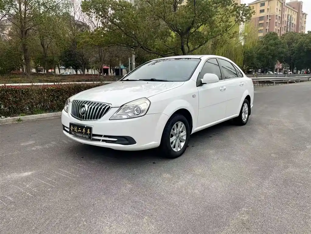 Buick Excelle 2015 1.5L Manual Classic фото 2