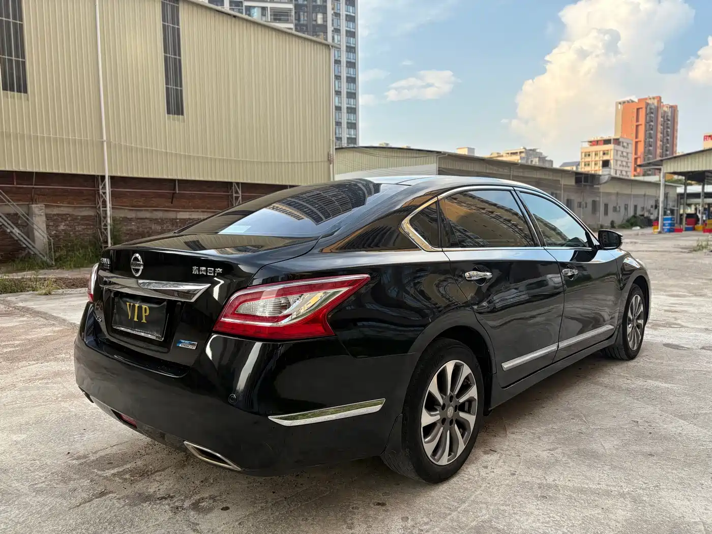 Photo 10 - Nissan Teana