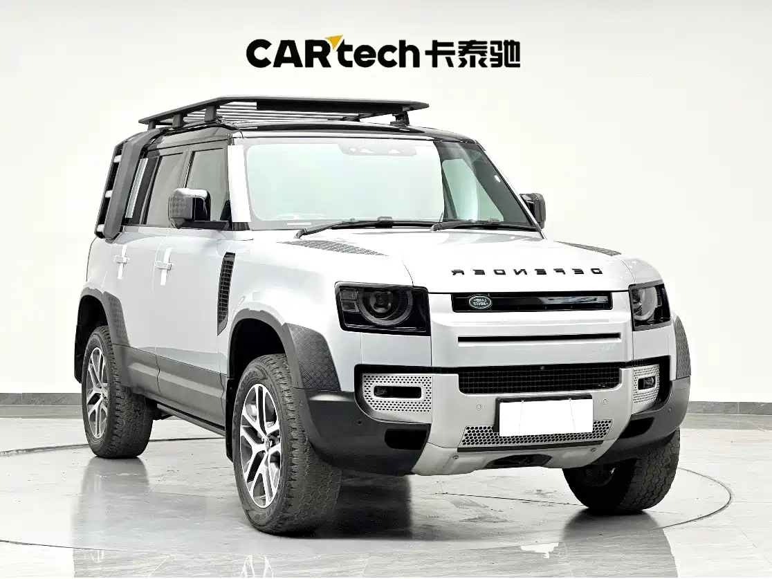 Land Rover Defender 2022 110 P400 Dark Special Edition фото 3