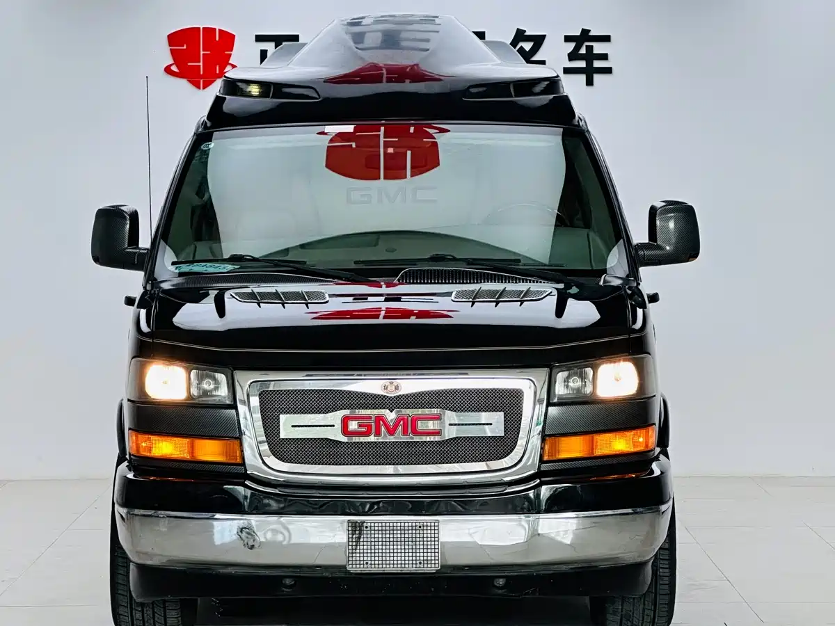 GMC Savana 2012 2011 6.0L Business Star 10-seater