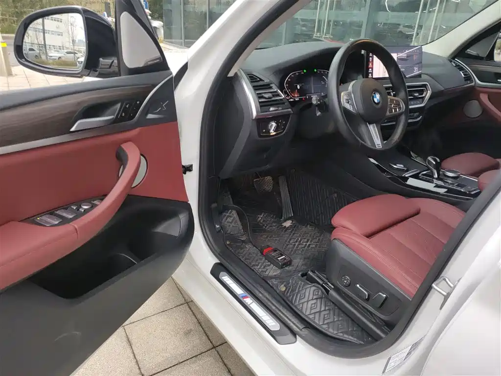 BMW X3 2023 Facelift xDrive30i Leading M Night Package фото 13