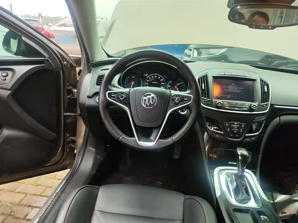 Buick Regal 2015 1.6T Elite Tech Edition фото 11