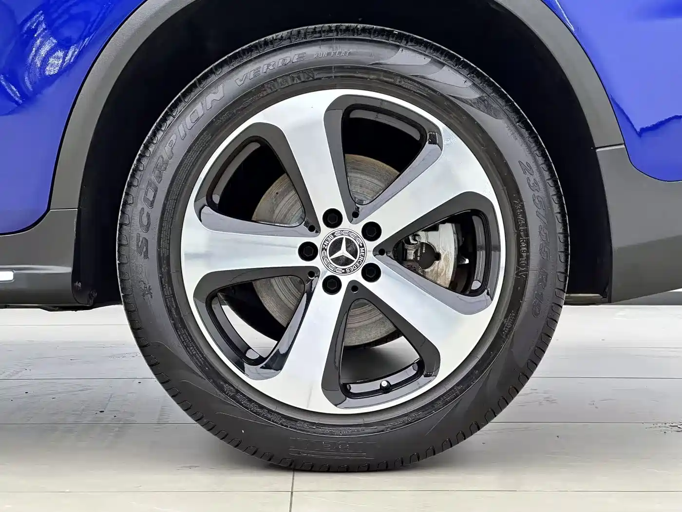 Mercedes-Benz GLC Coupe 2019 GLC 200 4MATIC Coupe SUV фото 6
