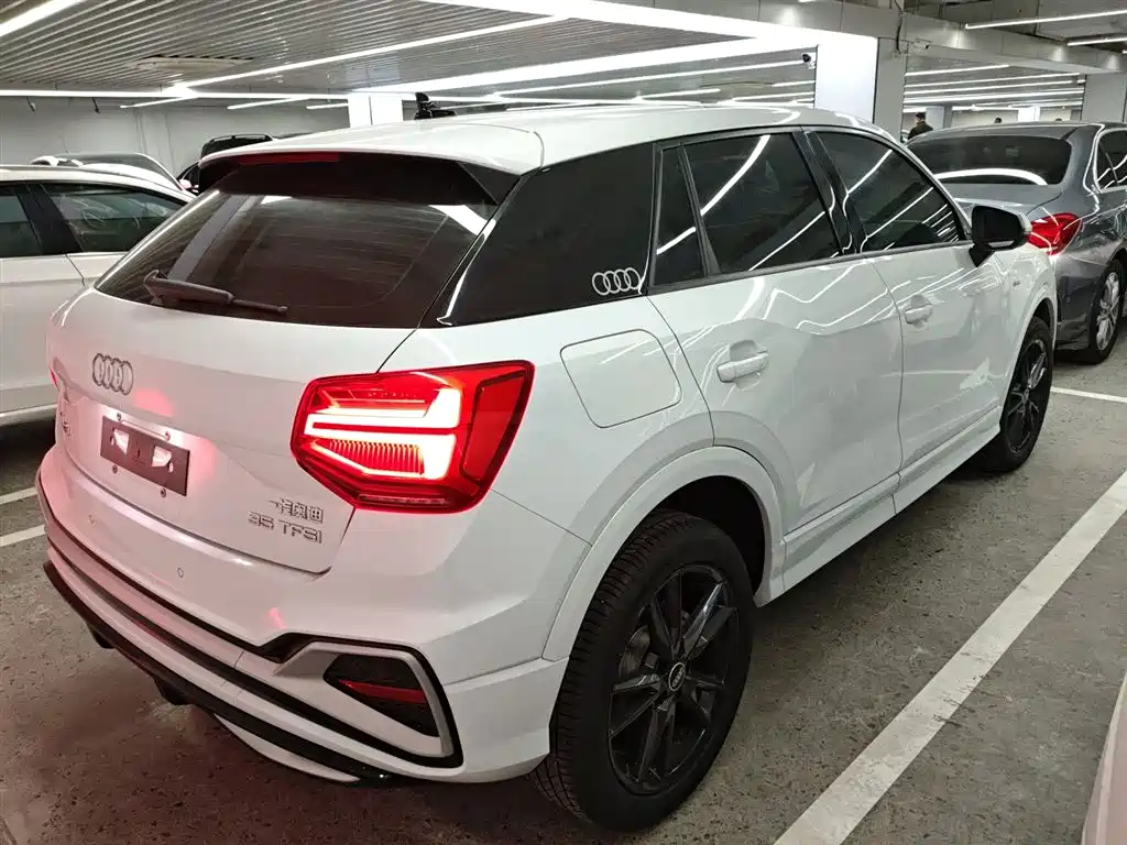 Audi Q2L 2023 35TFSI Progressive Dynamic фото 23