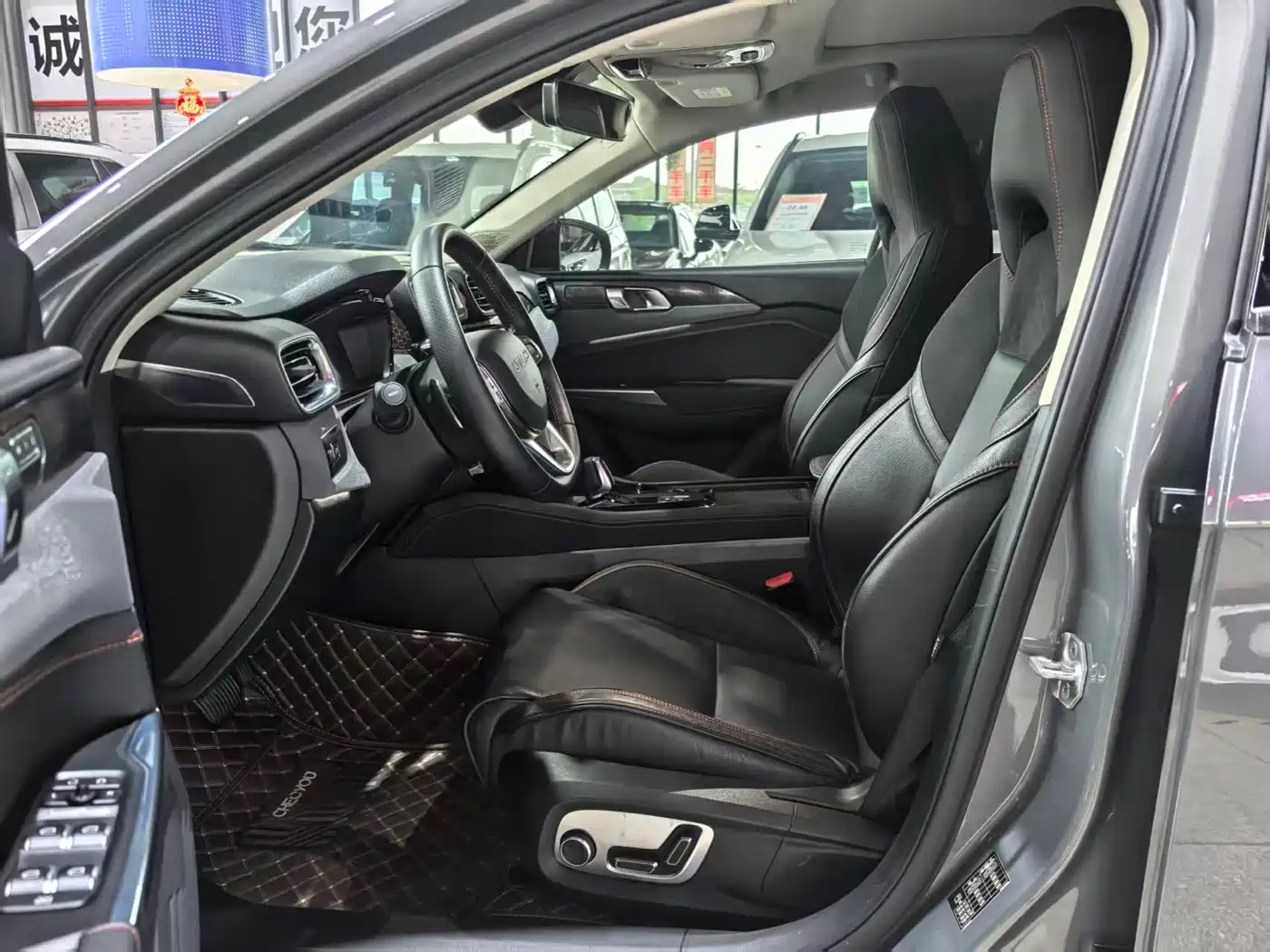 Lynk & Co 02 2018 Model 1.5T DCT 2WD Yao Pro Edition China V фото 8