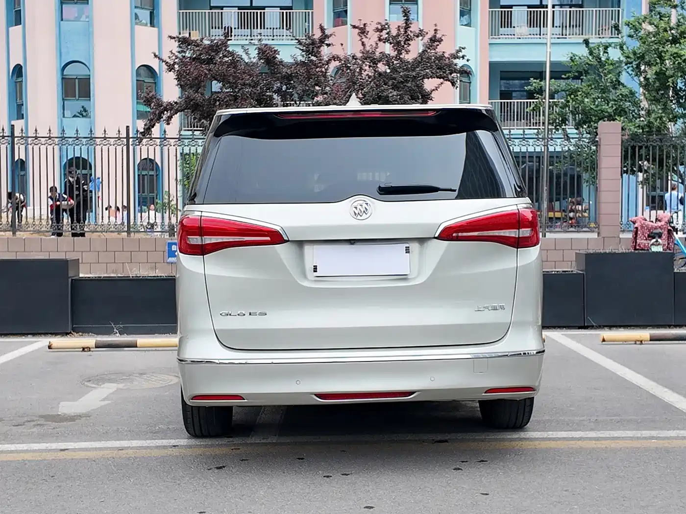 Buick GL8 2018 ES 28T Flagship Type China VI фото 22