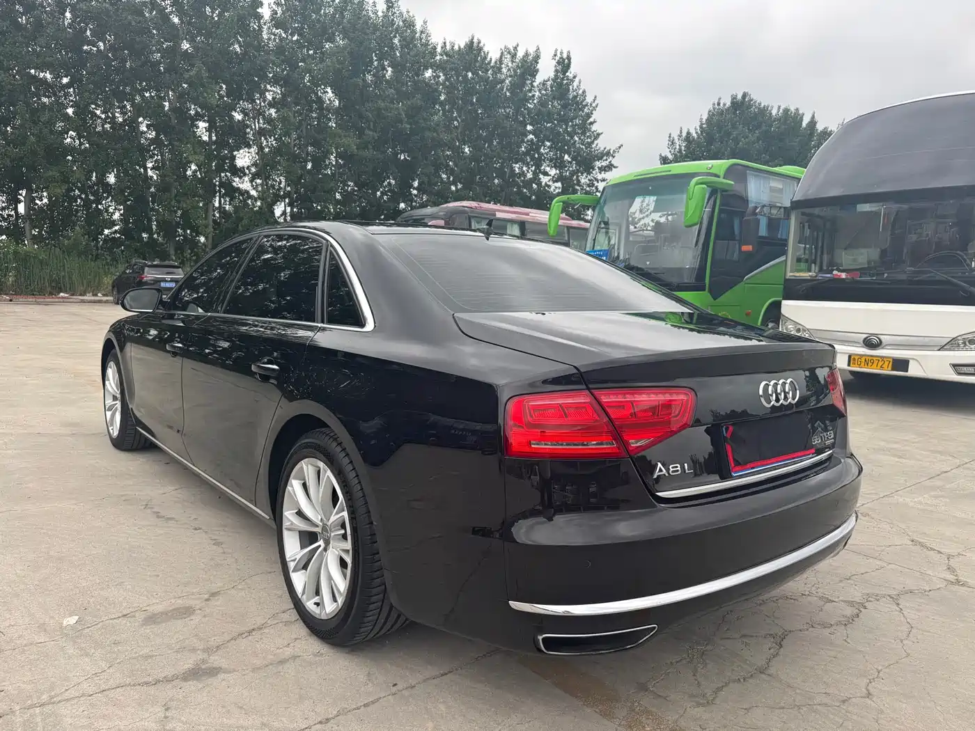 Audi A8 2013 A8L 55 TFSI quattro Luxury фото 5