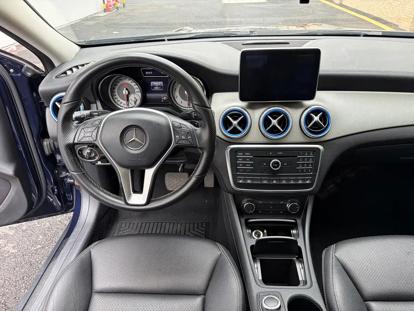 Mercedes-Benz GLA 2016 GLA 220 4MATIC Fashion фото 7