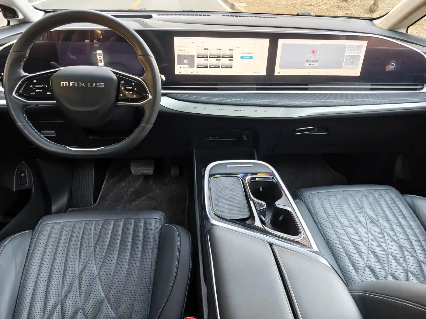 SAIC Maxus Maxus G90 2024 2.0T Interstellar 7-Seater фото 14